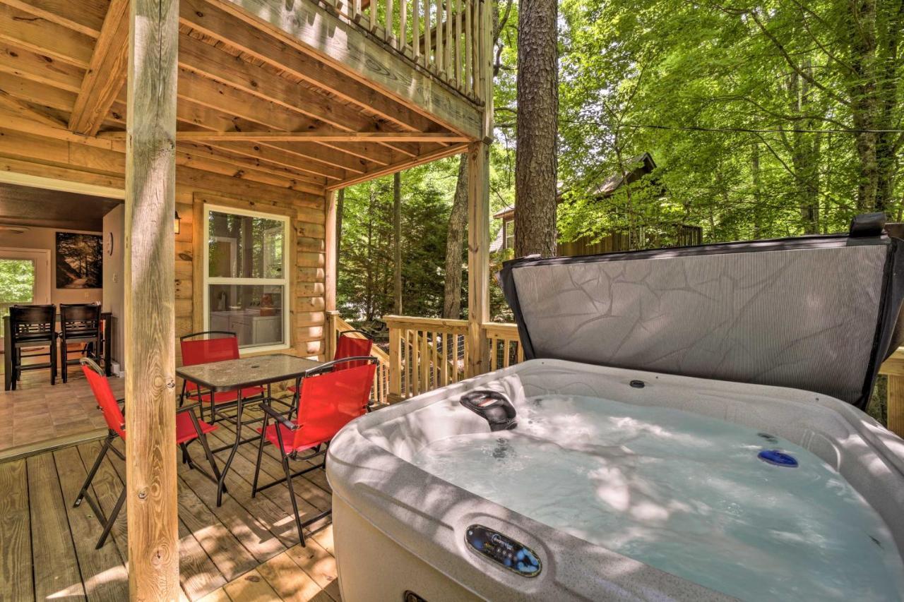 Cozy Whittier Cabin And Yard And Hot Tub, Pets Welcome Exterior foto