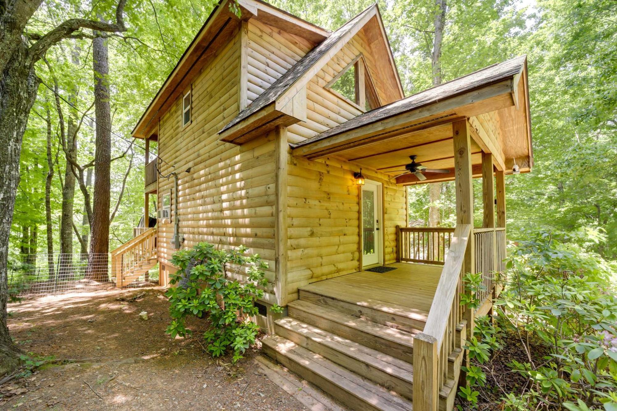 Cozy Whittier Cabin And Yard And Hot Tub, Pets Welcome Exterior foto